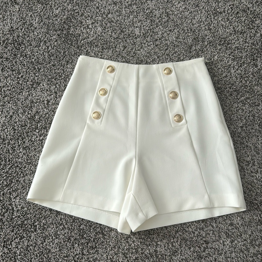 Zara gold button high waisted shorts